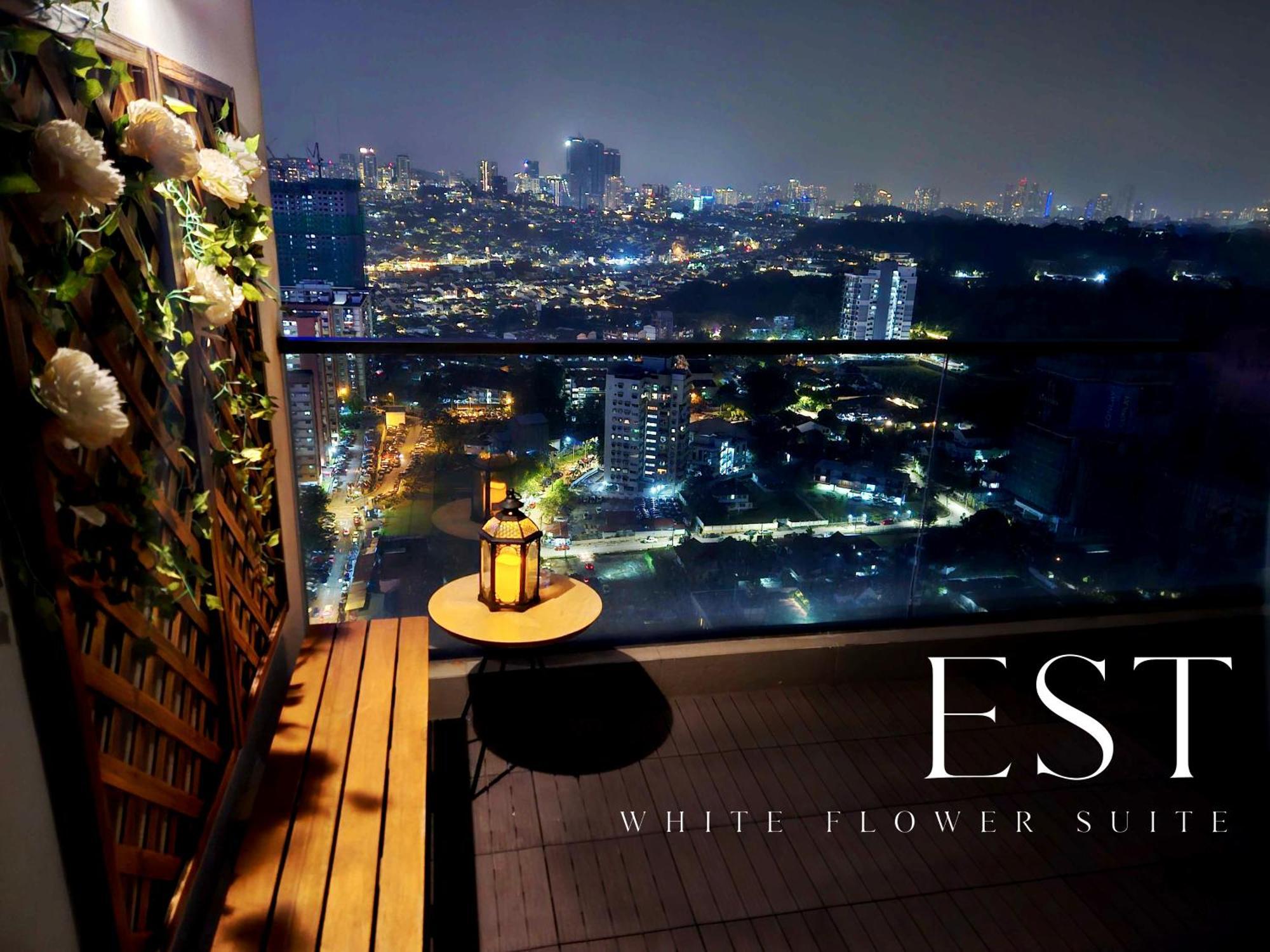 Scenic Garden Balcony Est Bangsar For 2 Pangsapuri *